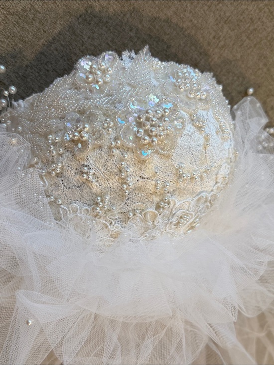 Vintage White Bridal Veil Hair Accessory main image 9